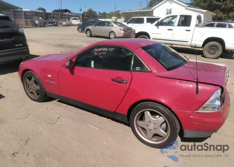 1998 Mercedes-Benz Slk 230 из США, поврежденный, VIN WDBKK47F1WF078666